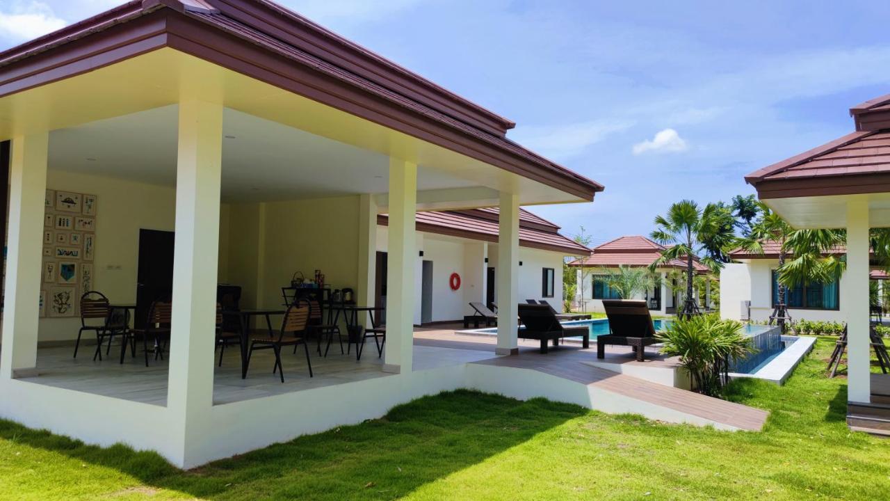 Isan Golf & Adventure Hotel Udon Thani Exterior foto