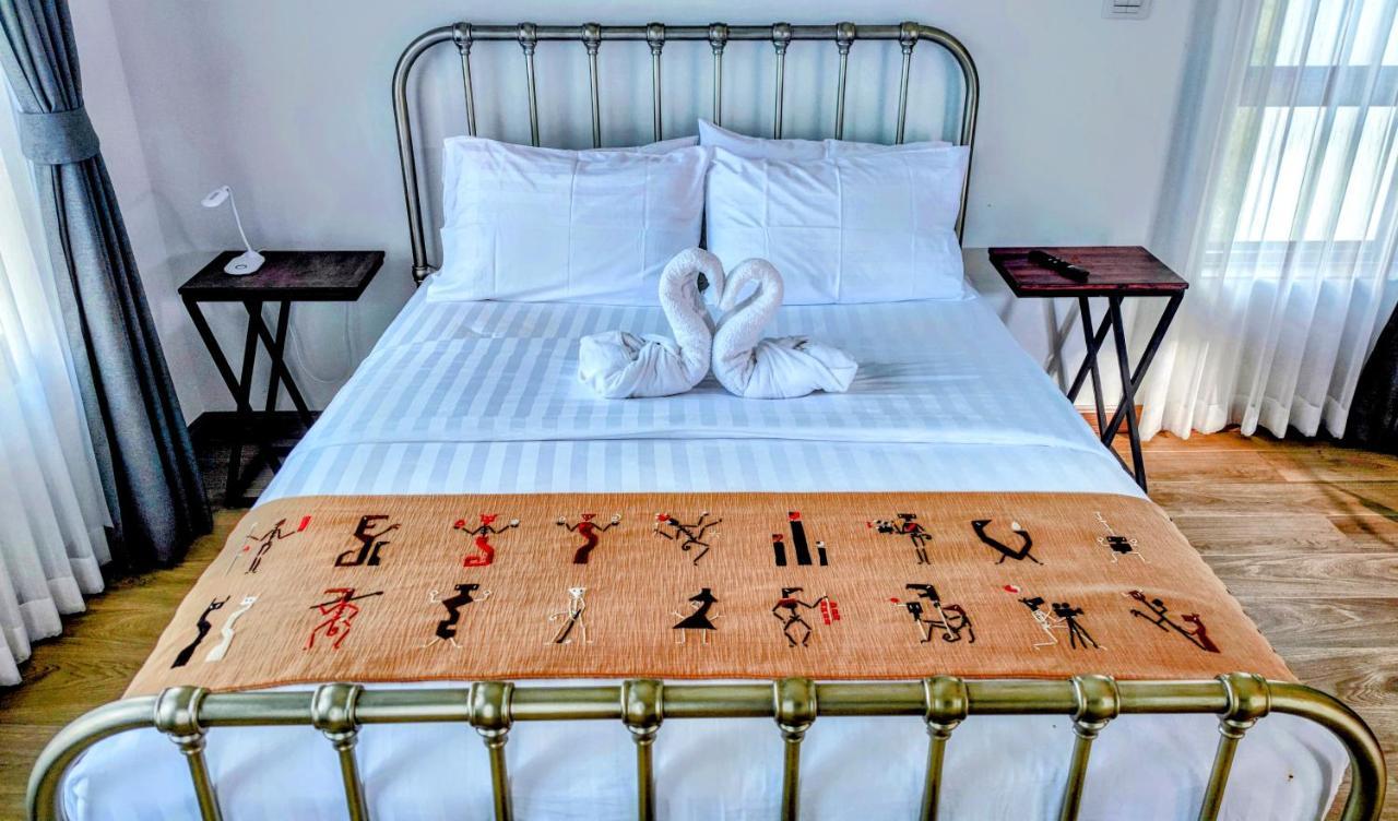 Isan Golf & Adventure Hotel Udon Thani Exterior foto